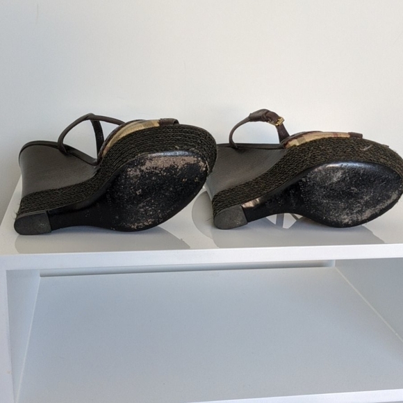 Burberry Wedges - Picture 6 of 12